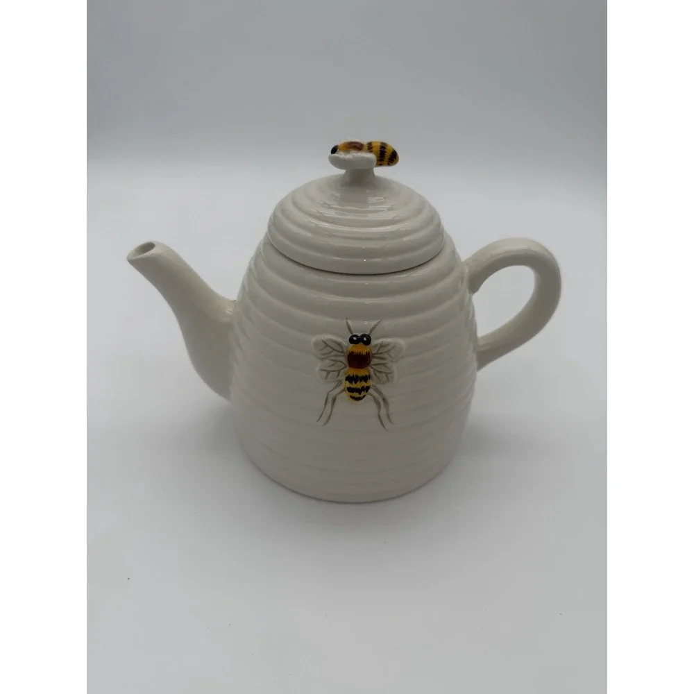 Mary Lake-Thompson Honey Bee Teapot Coffee Pot with Lid Farmhouse Decor & Holder